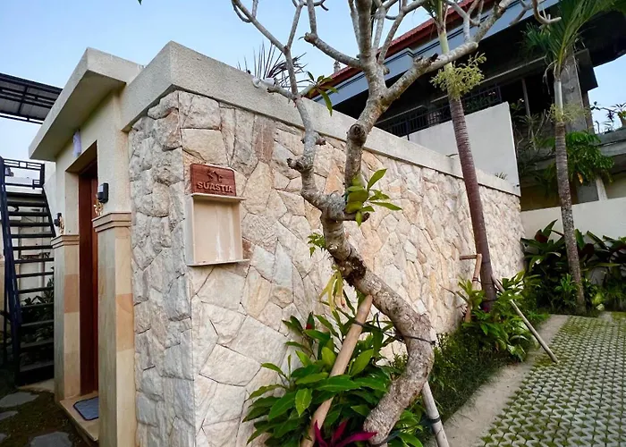 Suastia House * ウブド
